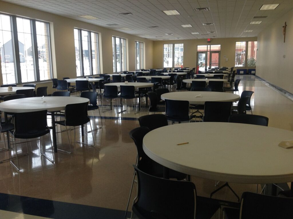 16/19Dining Hall